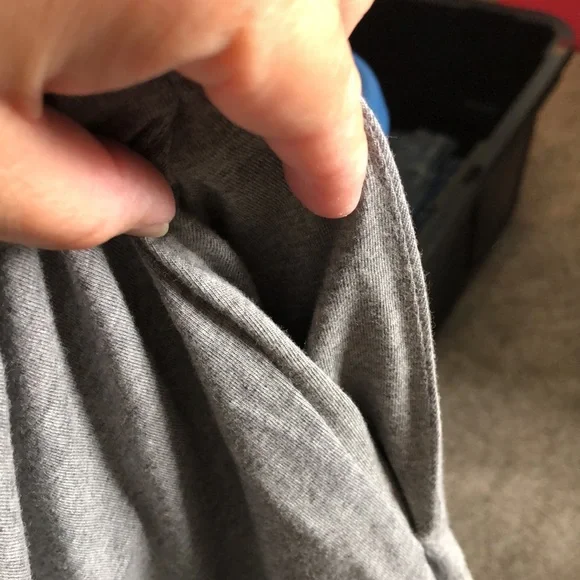 GAP dress Women's M light heather gray cap sleeve tiered knit v neck petite EUC - Picture 9 of 11